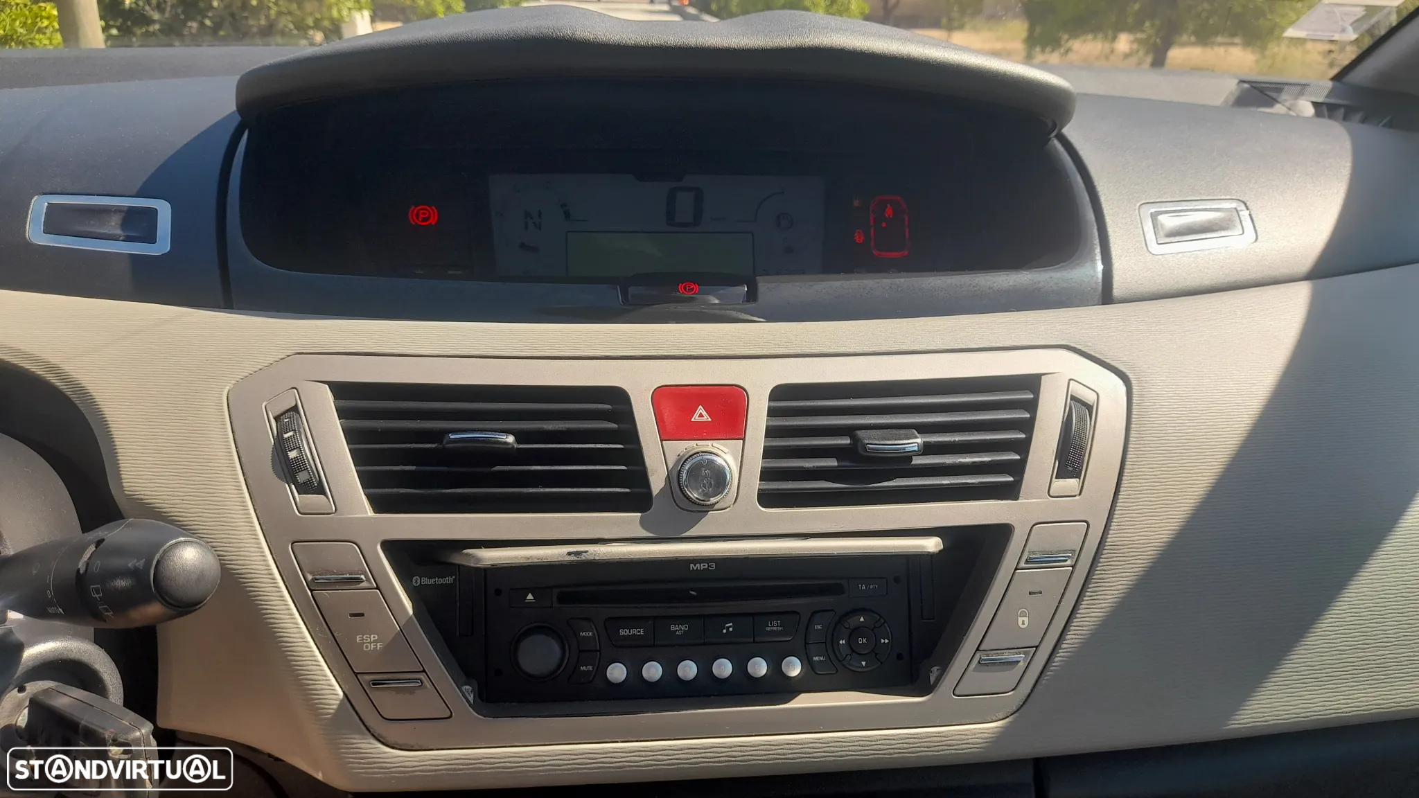 Citroën C4 Grand Picasso 1.6 HDi Exclusive CMP6 - 23
