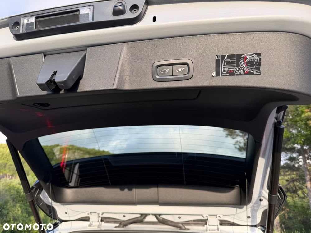 Volvo XC 40 T5 Recharge DKG RDesign - 10