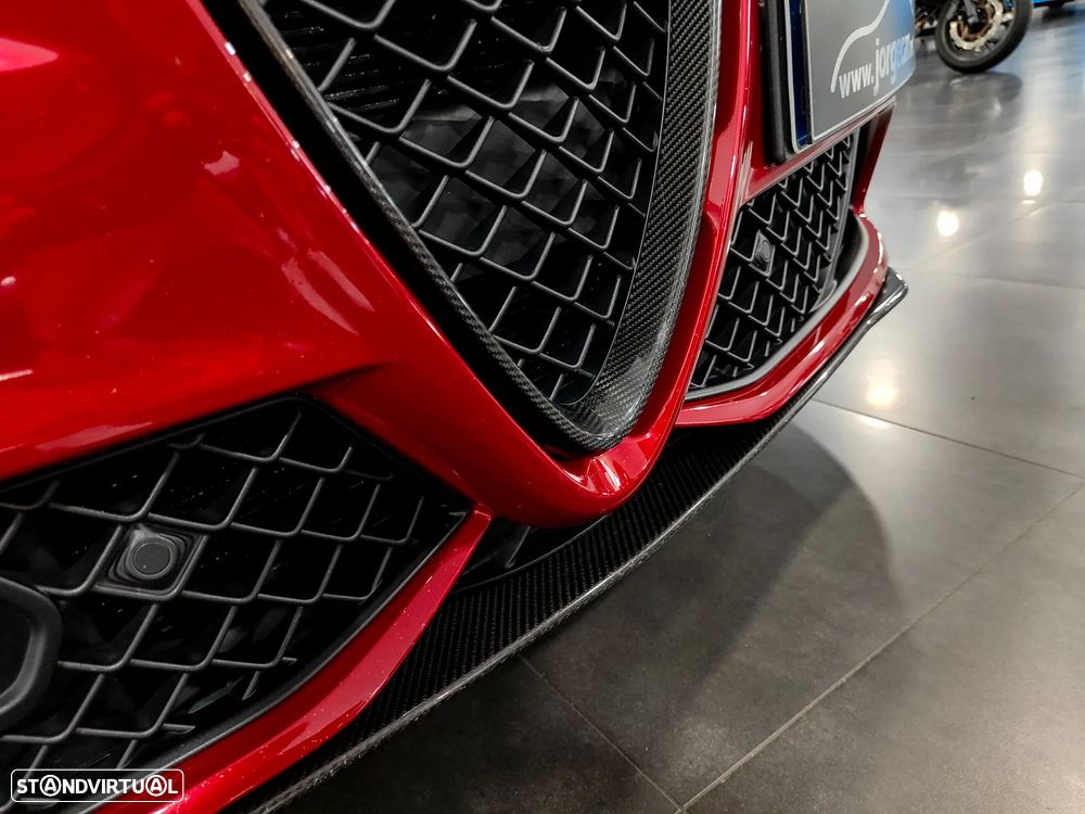Alfa Romeo Giulia 2.9 Bi-Turbo Quadrifoglio AT8 - 9