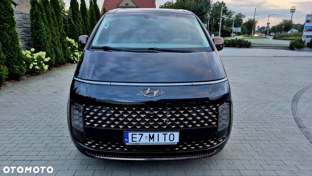 Hyundai Staria 2.2 CRDi Allrad Signature - 11