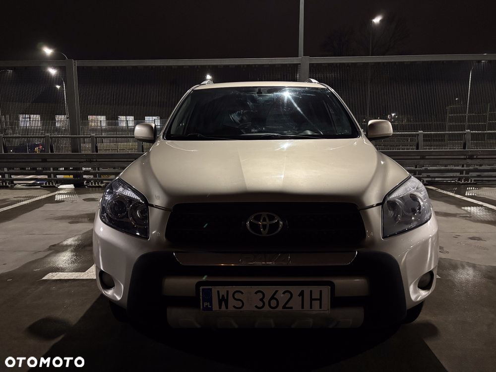 Toyota RAV4 2.0 VVT-i Sol - 6