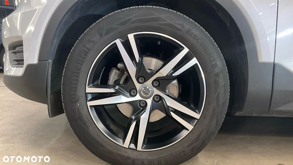 Volvo XC 40 T3 Geartronic RDesign - 22