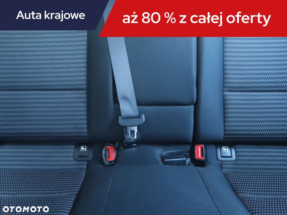 Kia Ceed - 12