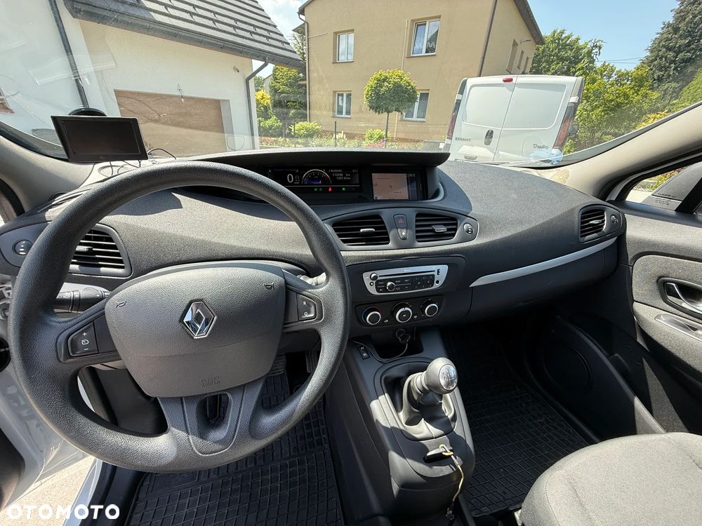 Renault Scenic 1.6 16V TomTom Edition - 13