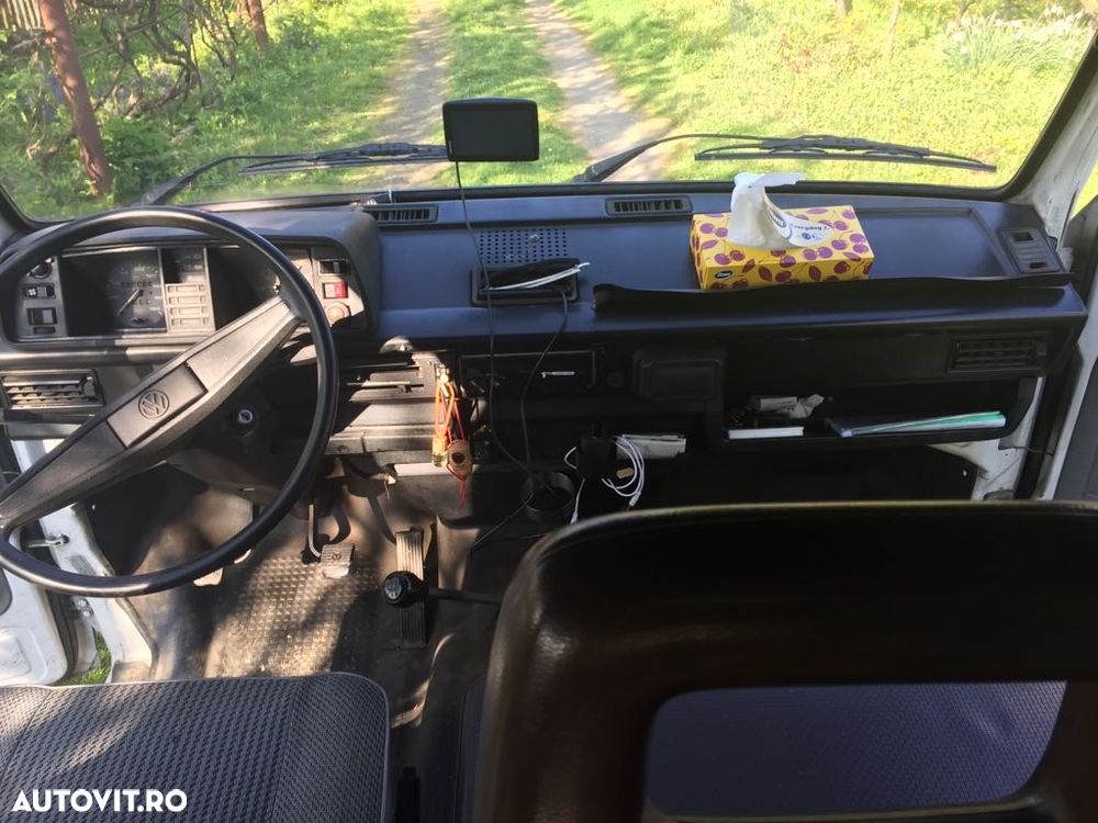 Volkswagen Transporter - 8