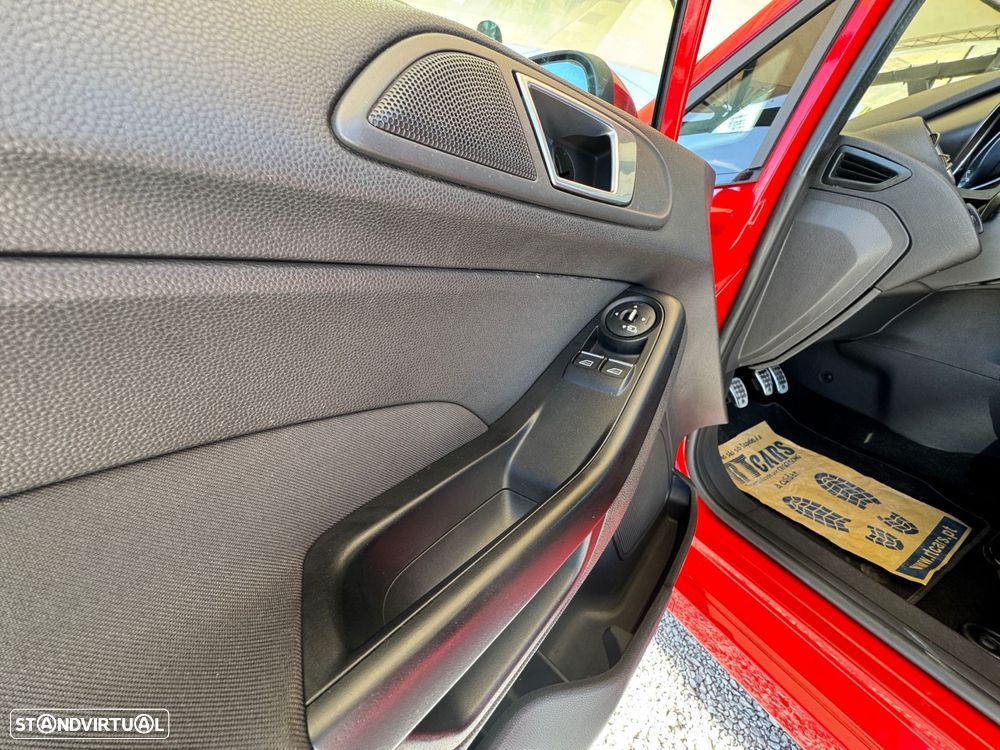 Ford Fiesta 1.0 EcoBoost S&S ST-LINE - 10
