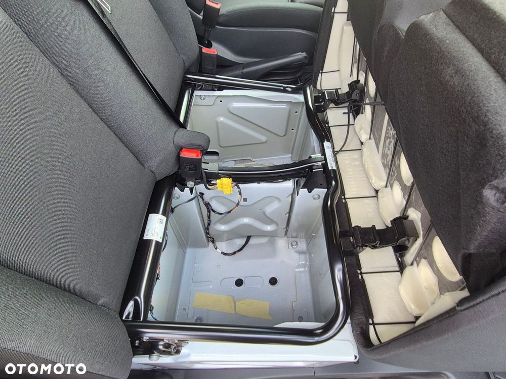 Mercedes-Benz Sprinter 317 CDI KA OM654 - 27