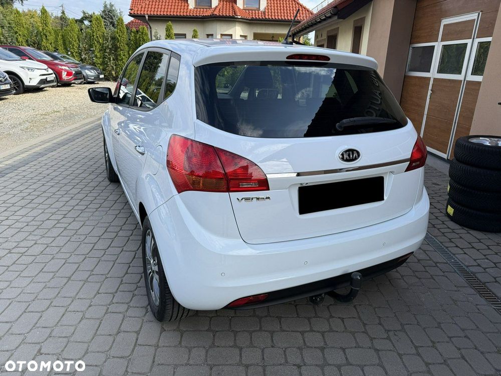 Kia Venga 1.6 CVVT Dream-Team Edition - 9