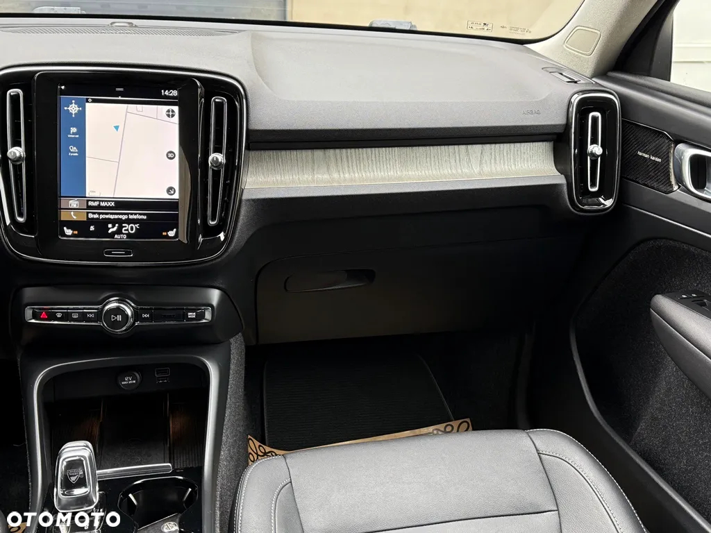Volvo XC 40 D3 Inscription - 24
