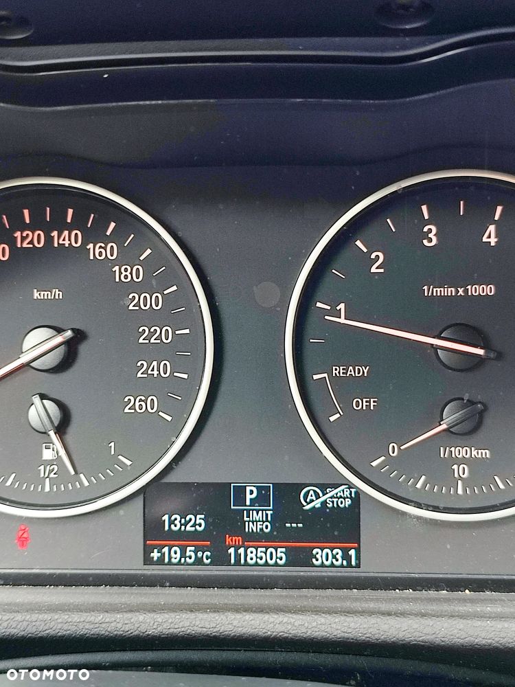 BMW X1 sDrive18i xLine - 14