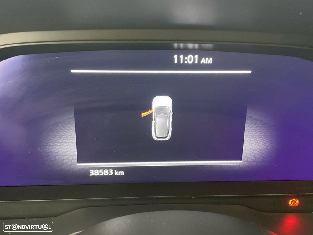 Nissan Qashqai 1.3 DIG-T N-Connecta Xtronic - 9