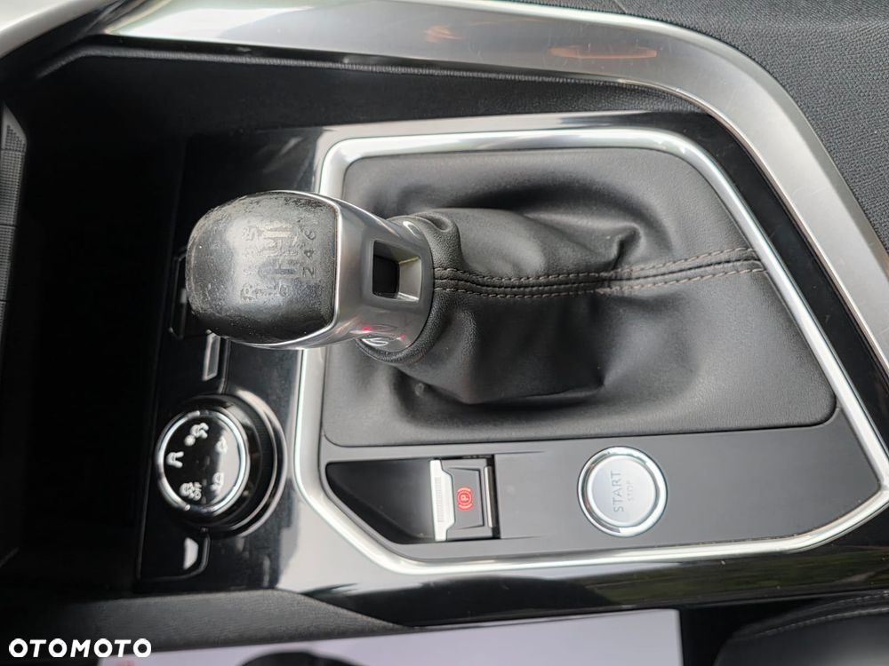 Peugeot 3008 - 12