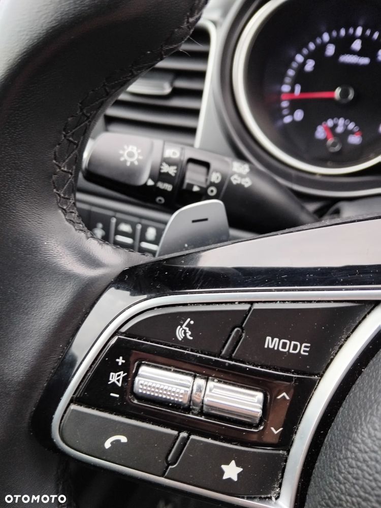Kia XCeed 1.5 T-GDI M DCT - 14