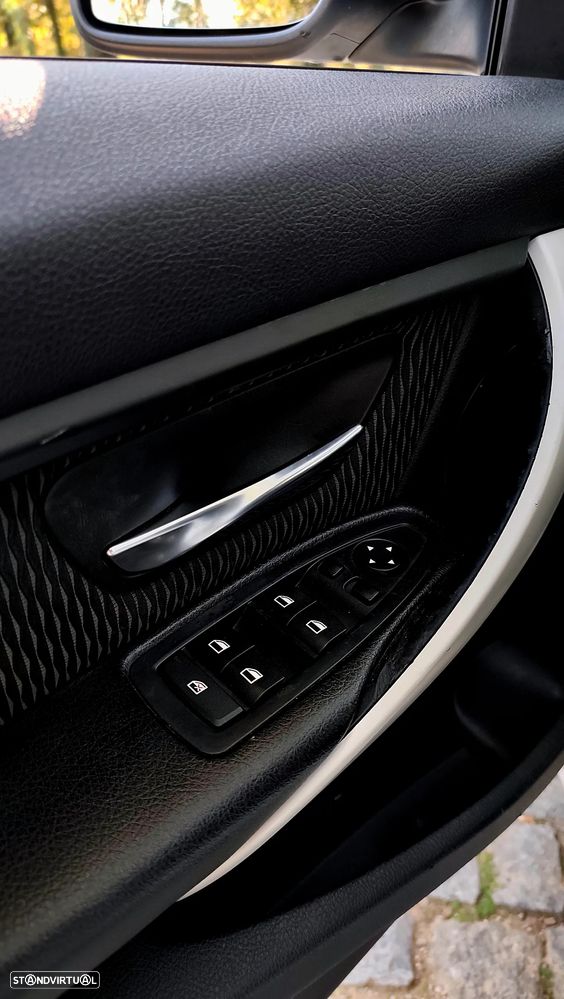 BMW 318 d Touring Auto Line Sport - 5