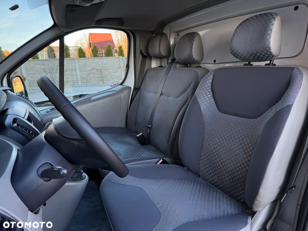 Renault Trafic - 11
