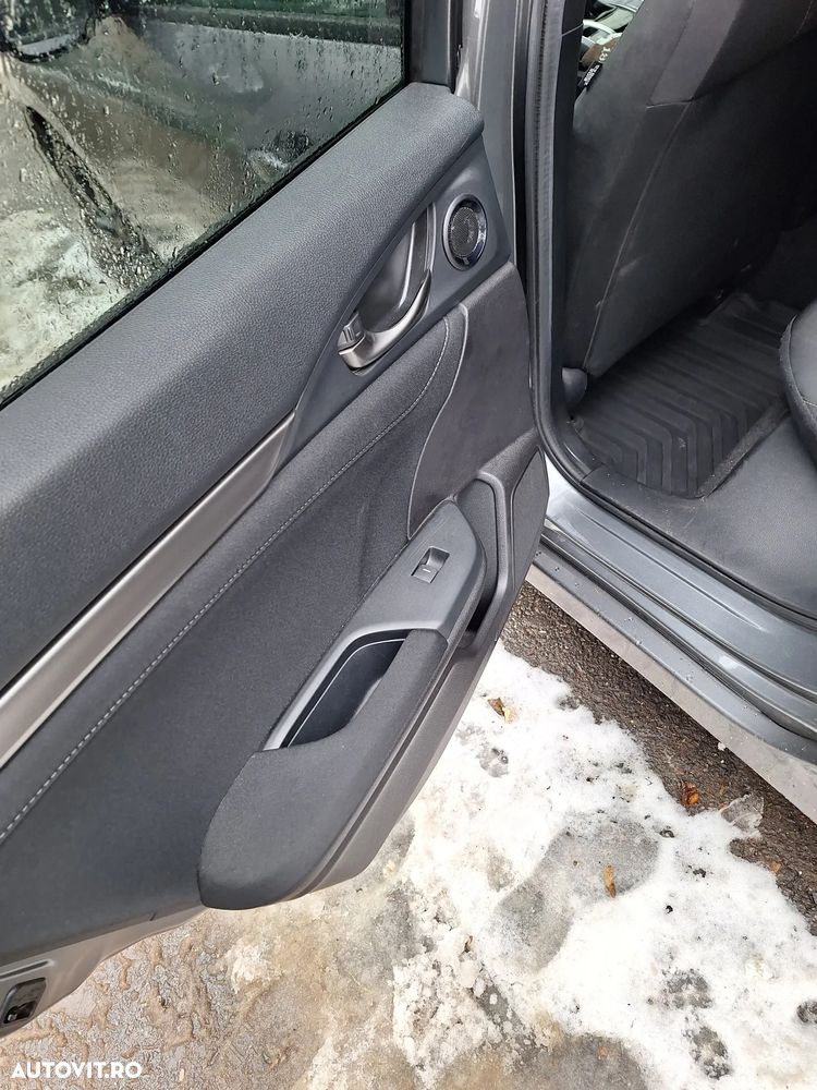 Honda Civic 1.0 VTEC Turbo Elegance Navi - 12