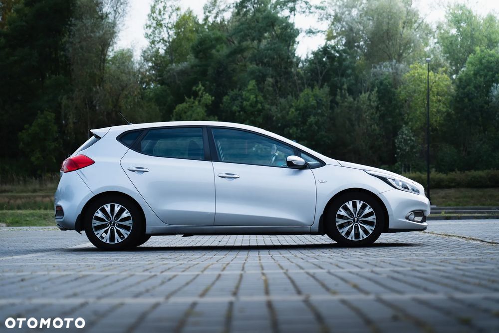 Kia Ceed 1.6 CRDi M - 4