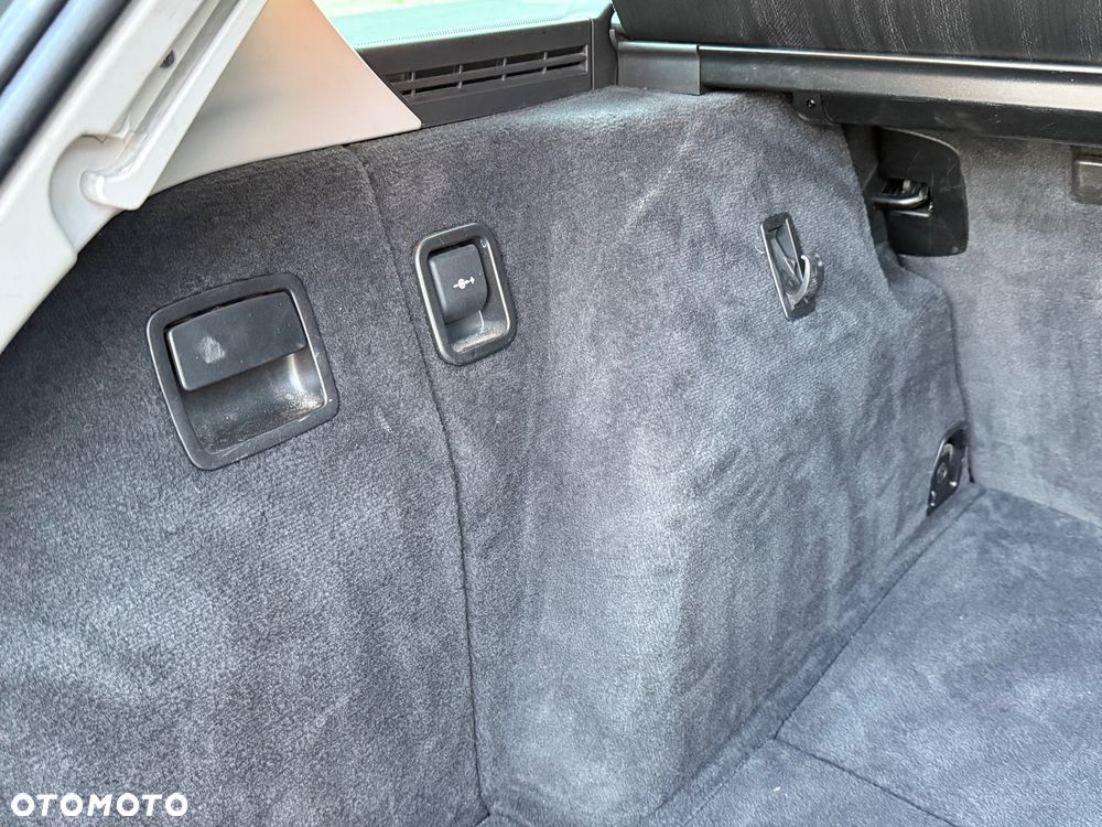 BMW Seria 3 - 25