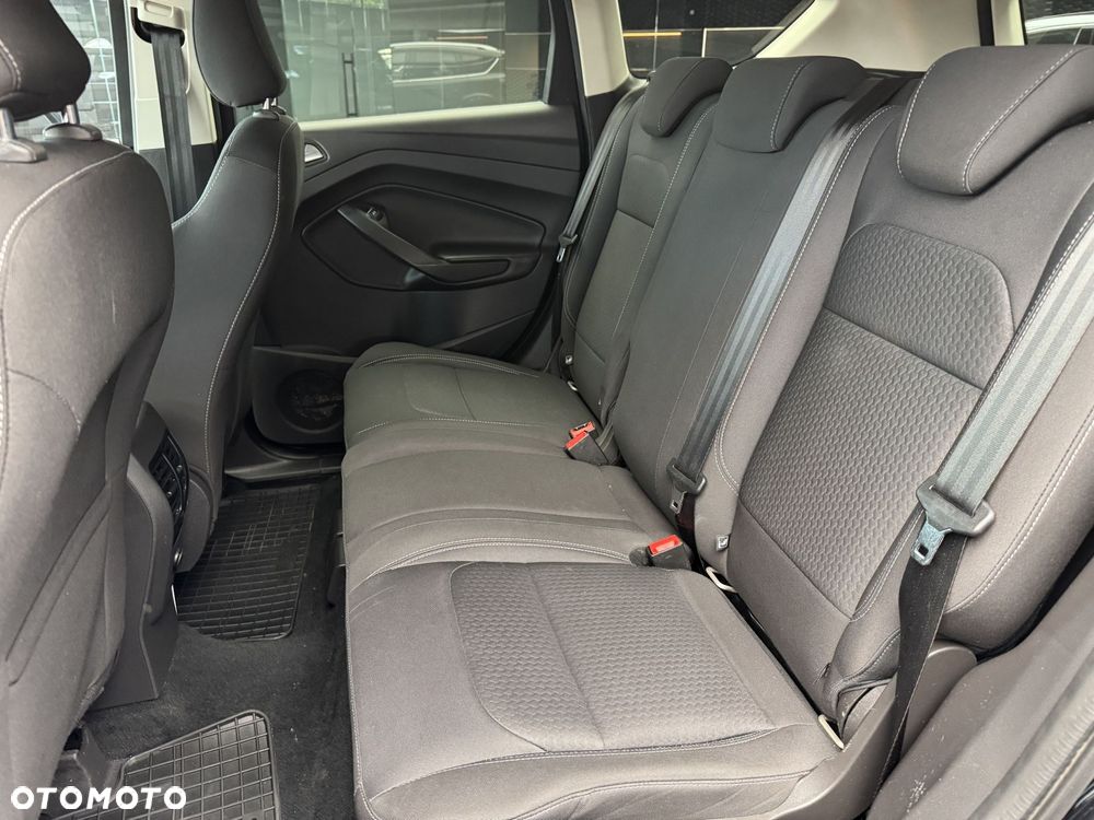 Ford Kuga 2.0 TDCi AWD Titanium - 15