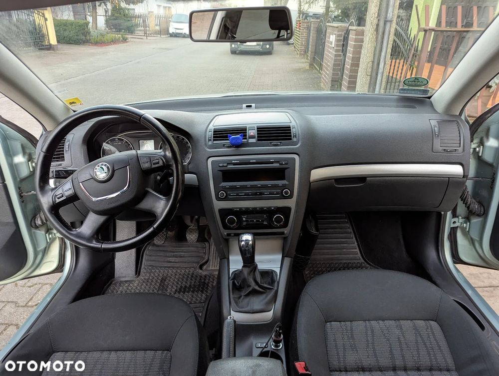 Skoda Octavia 1.8 T FSI Elegance - 14