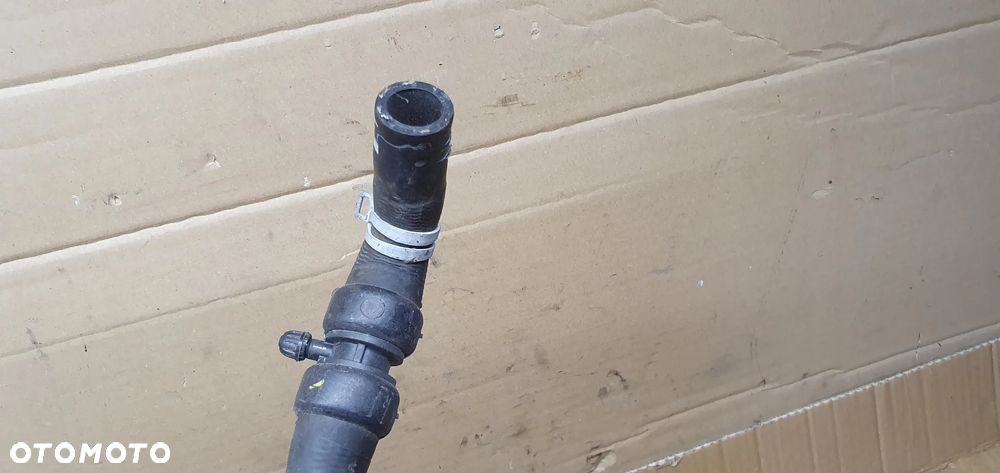 Króciec wąż wody płynu Renault Trafic III Vivaro B 924106084R 93456076 924106155R 93450198 - 5