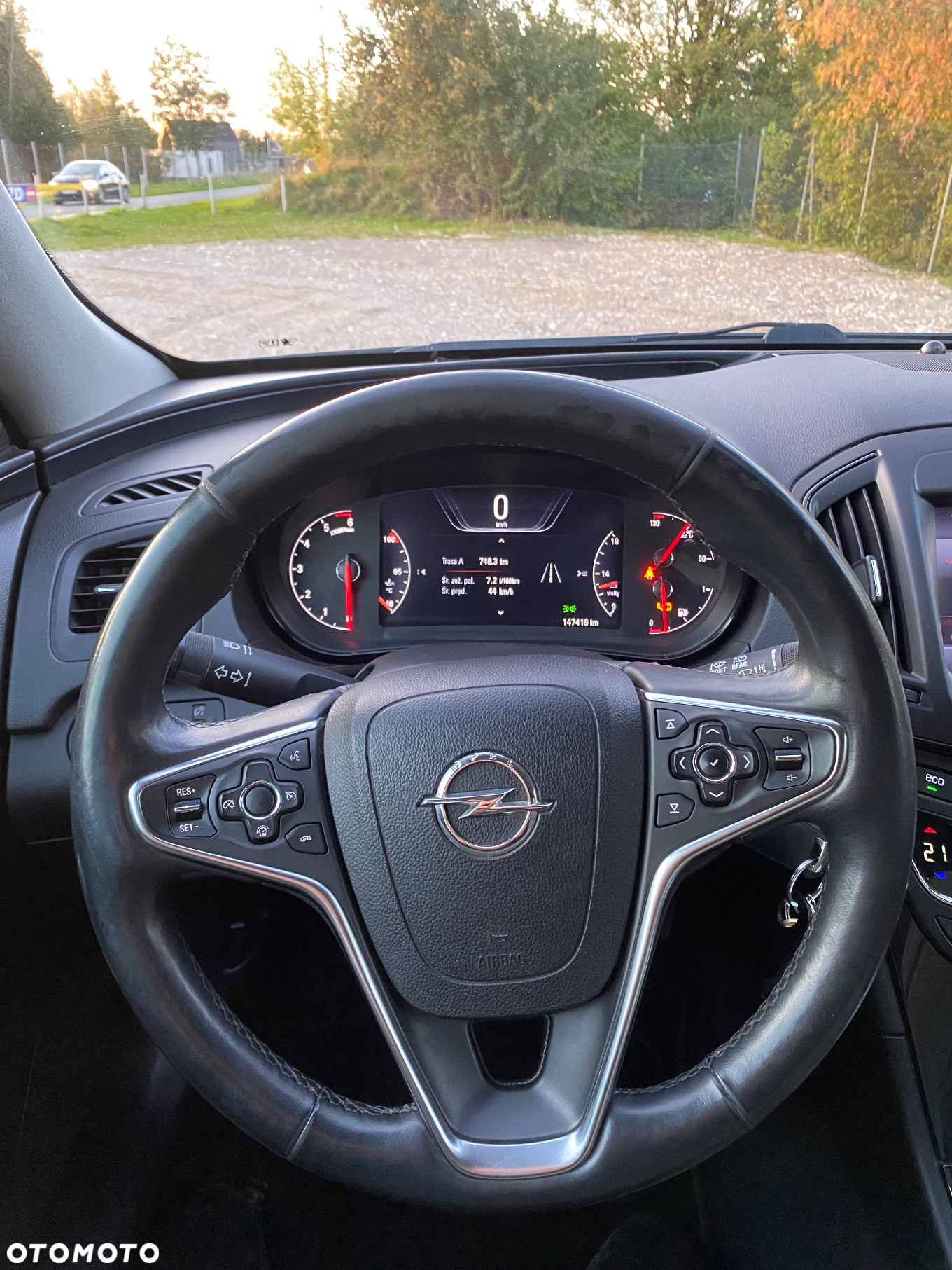 Opel Insignia - 14