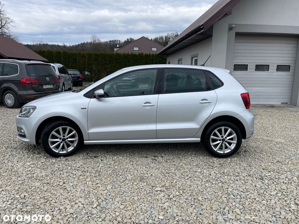 Volkswagen Polo 1.4 TDI Blue Motion Technology Lounge - 3