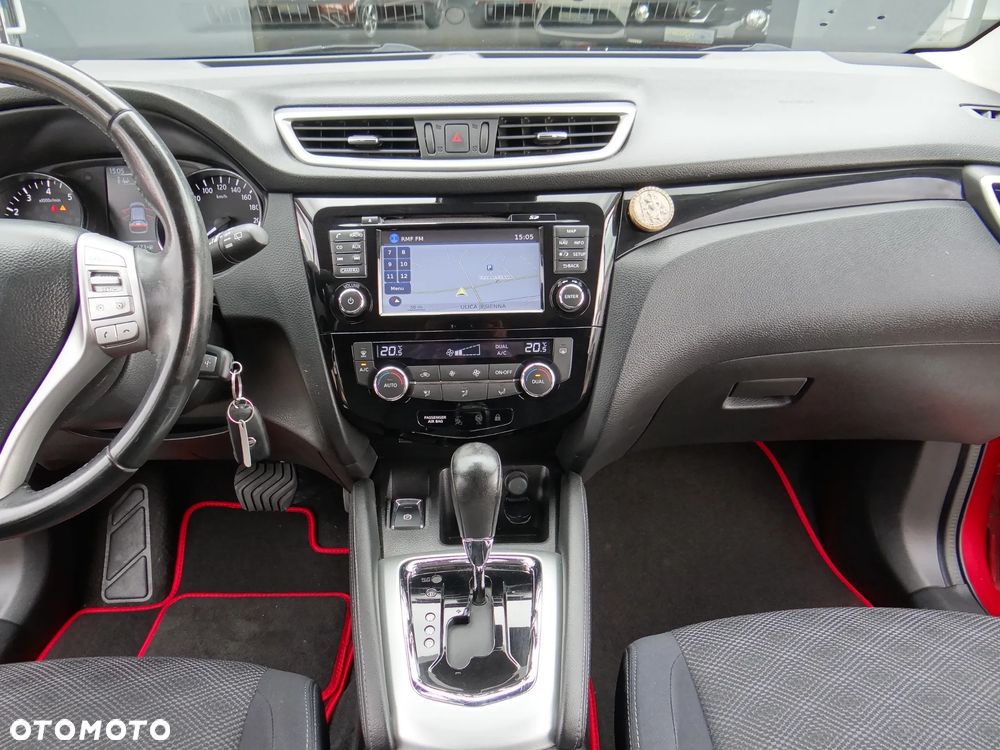 Nissan Qashqai 1.2 DIG-T Tekna Xtronic EU6 - 28