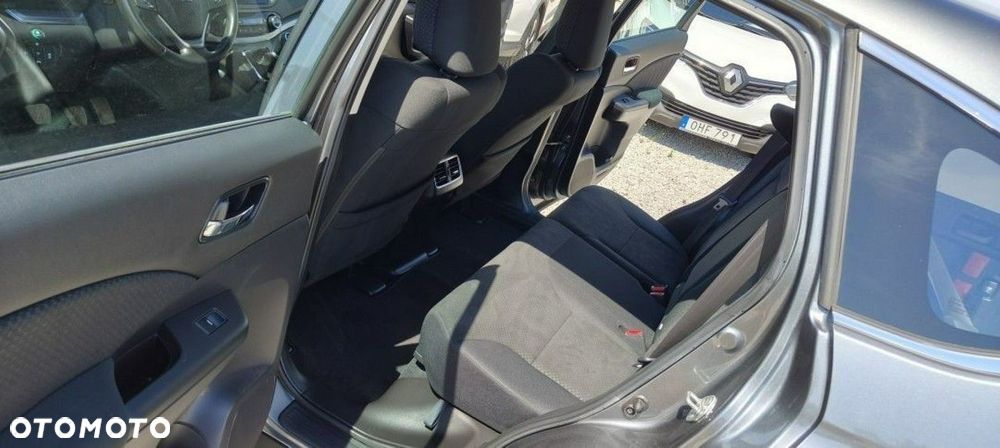 Honda CR-V - 24