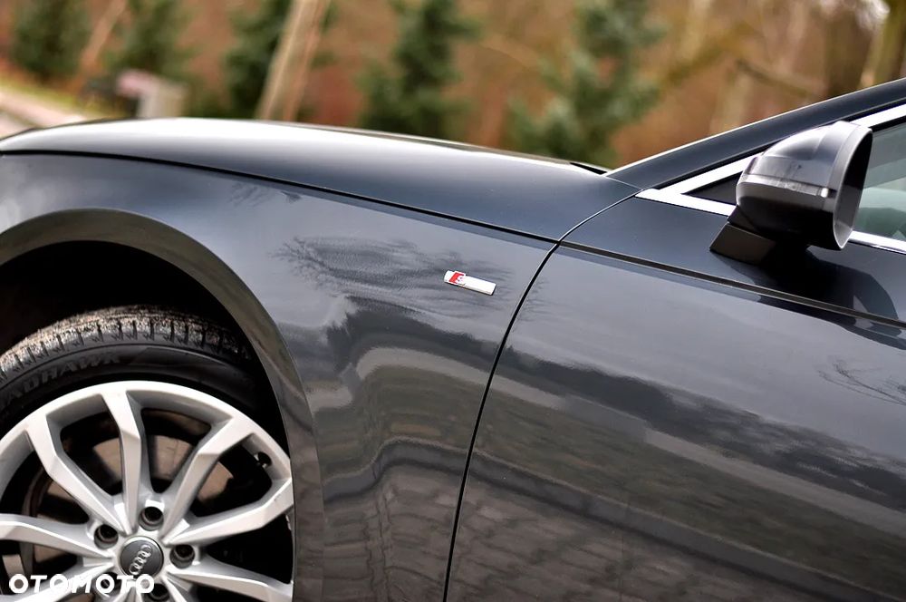 Audi A4 Avant 2.0 TFSI ultra S tronic sport - 4