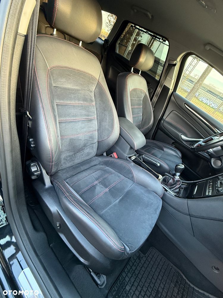 Ford Mondeo 2.0 TDCi Titanium S - 24