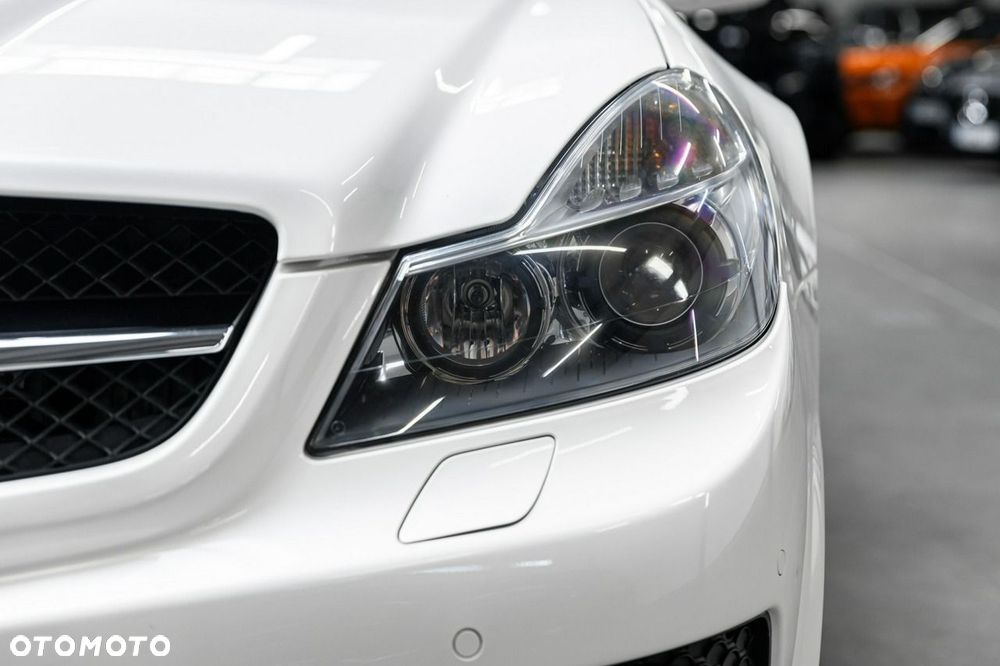 Mercedes-Benz SL 63 AMG SPEEDSHIFT MCT - 16