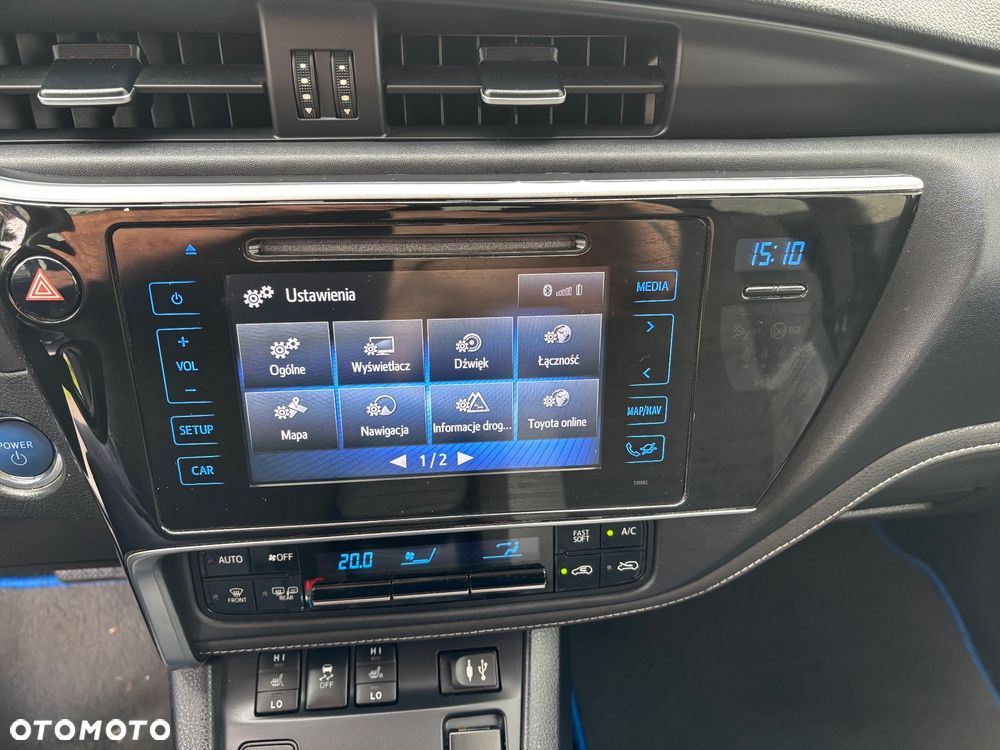 Toyota Auris 1.8 HSD Prestige NAVI - 27