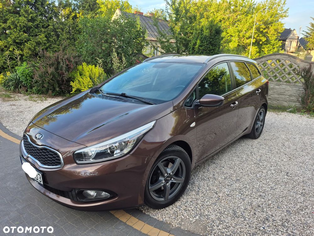 Kia Ceed 1.6 GDI Spirit - 10