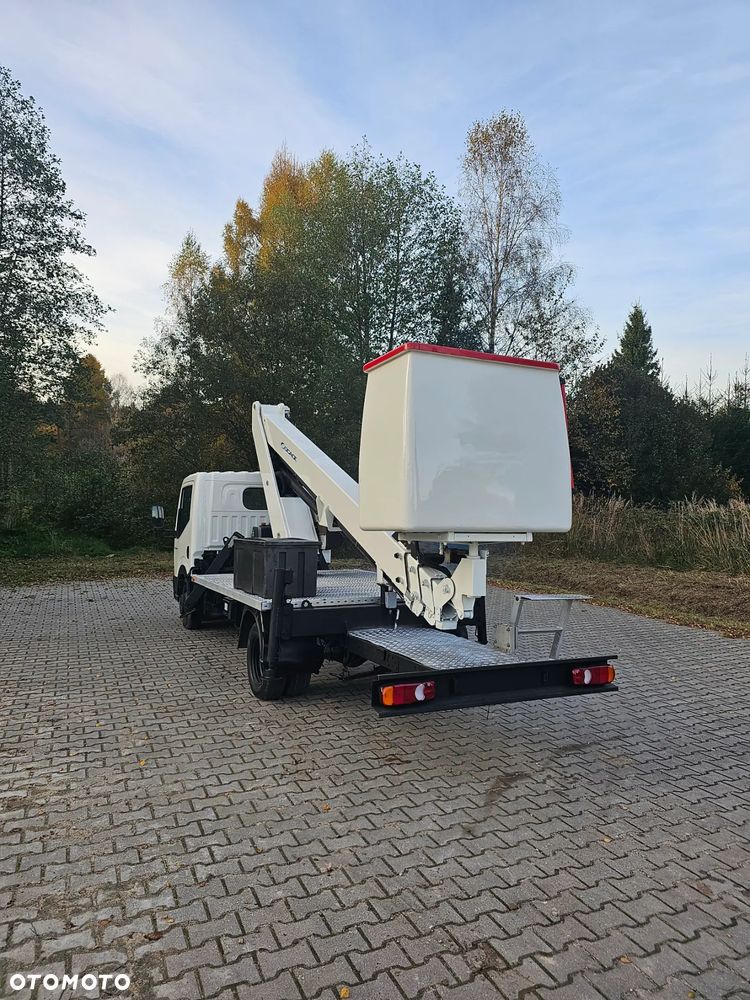 Nissan Cabstar . SOCAGE T20 . 20metrów . - 3