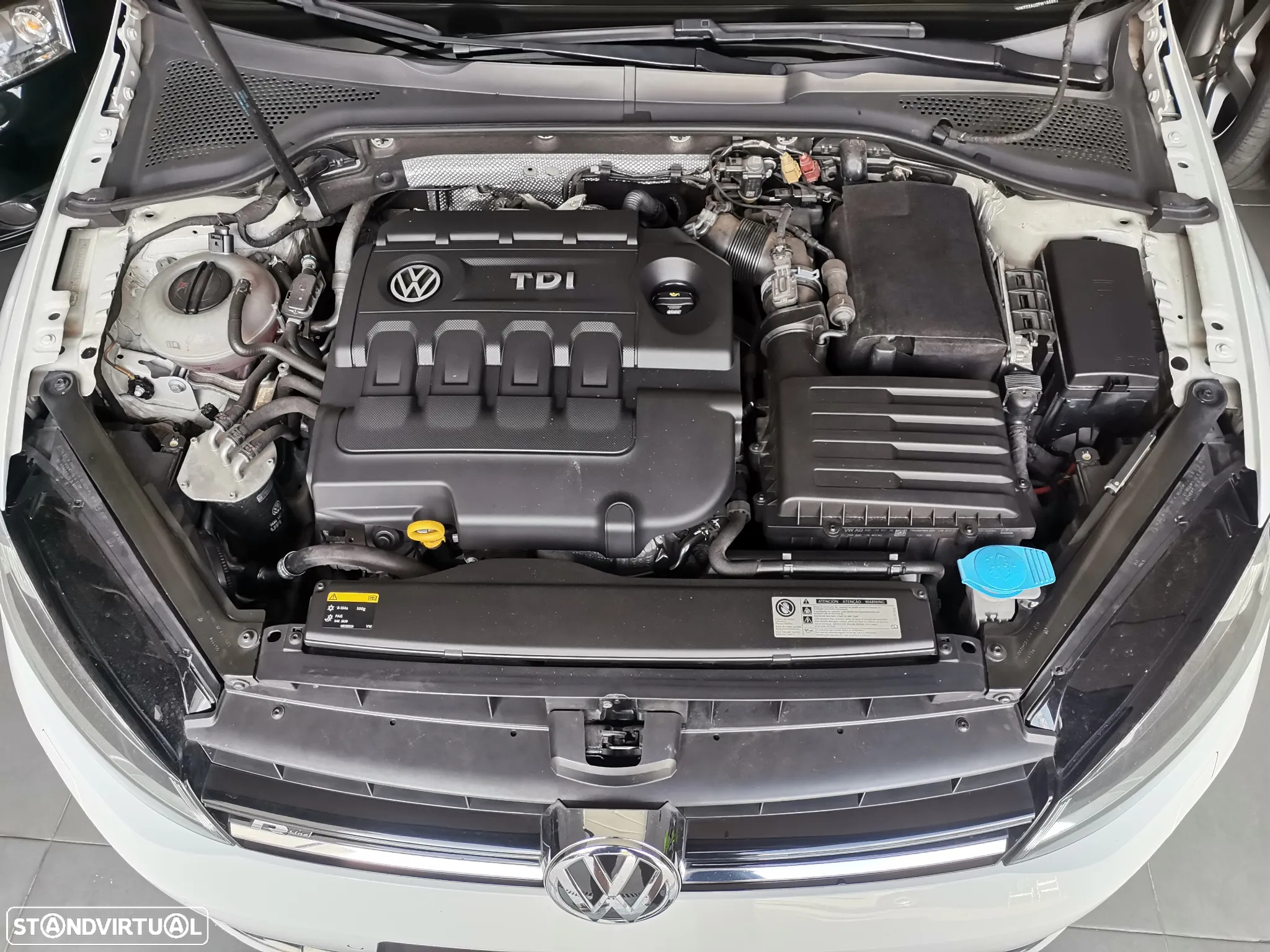 VW Golf 1.6 TDi Confortline - 21
