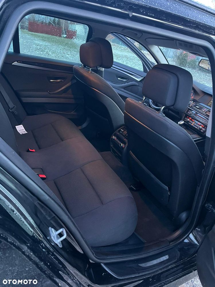 BMW Seria 5 520d - 5