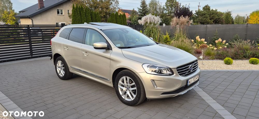Volvo XC 60 - 1