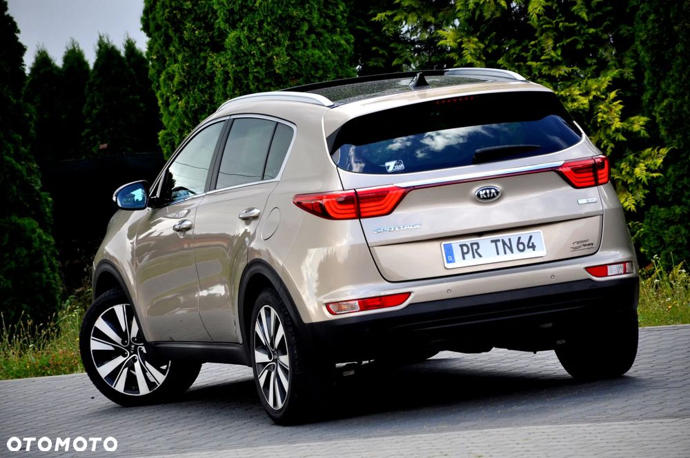 Kia Sportage 1.7 CRDI 2WD Dream-Team Edition - 26