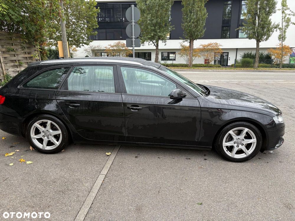 Audi A4 Avant 2.0 TDI DPF quattro S line Sportpaket (plus) - 11