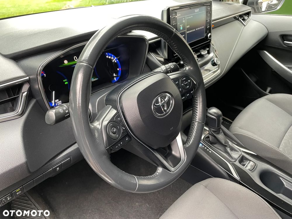 Toyota Corolla 1.8 Hybrid Comfort - 13