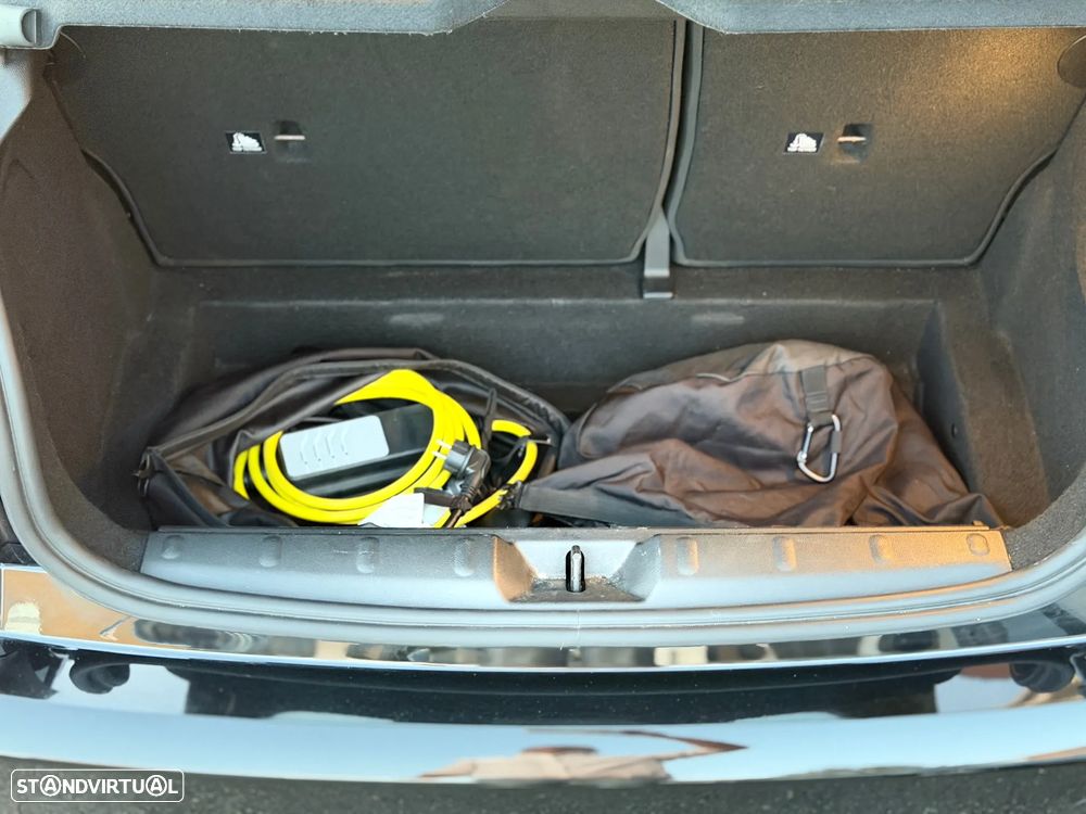 MINI 3 Portas Cooper SE Premium Essential - 13