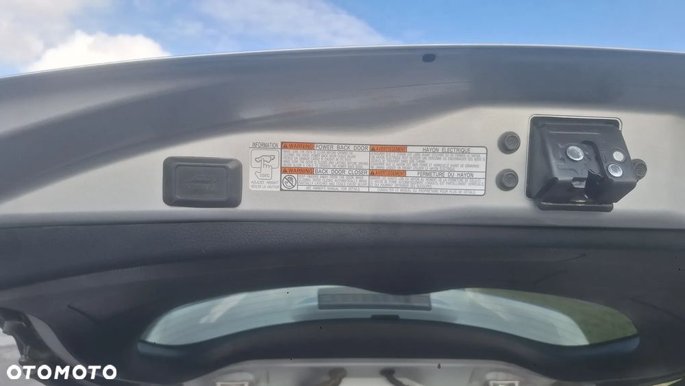 Toyota RAV4 2.0 D-4D Prestige - 7