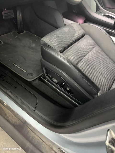 Porsche Taycan Standard - 6