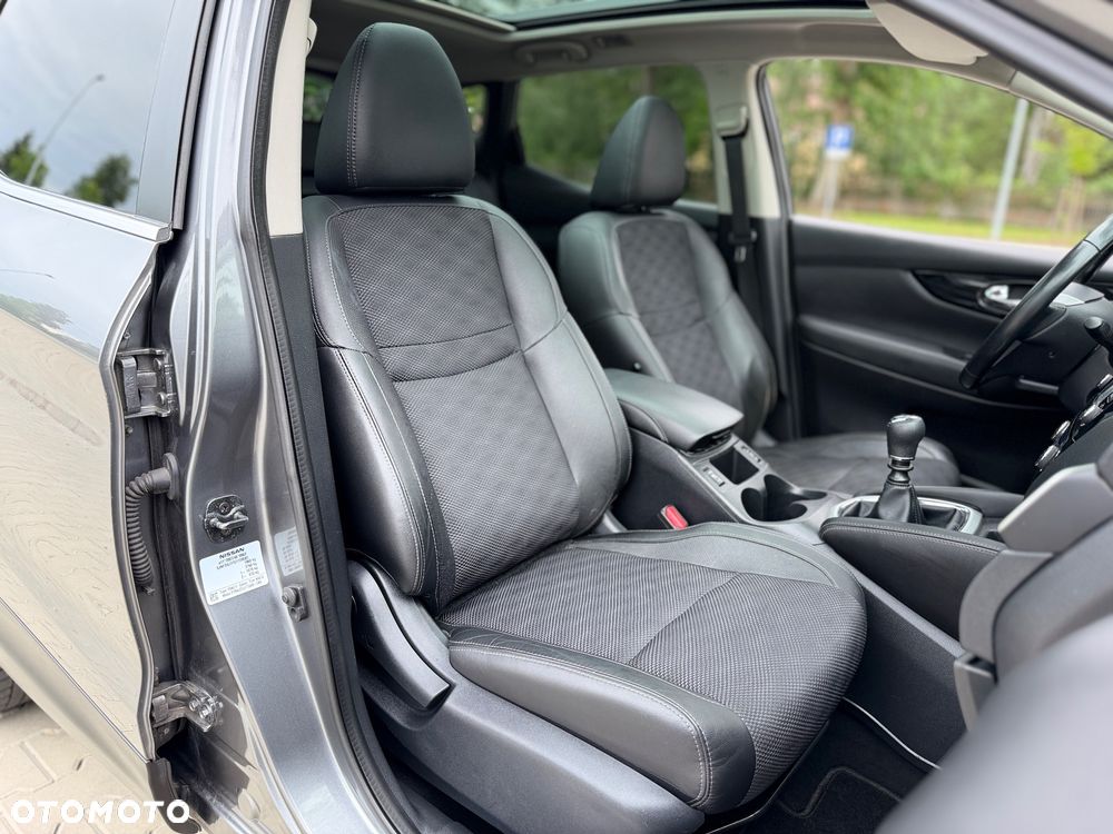 Nissan Qashqai 1.6 DCi Tekna - 14