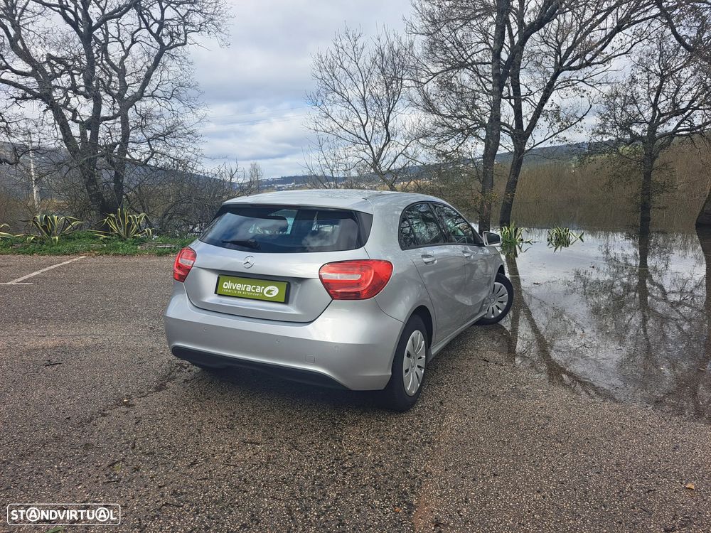 Mercedes-Benz A 180 CDI (BlueEFFICIENCY) Style - 4