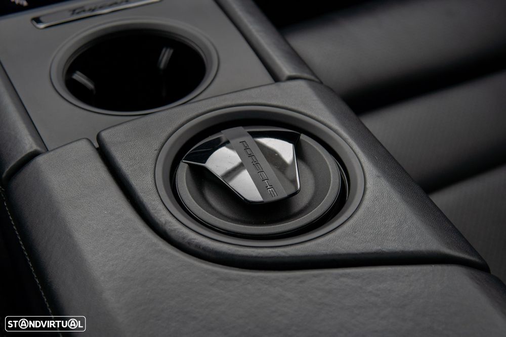 Porsche Taycan 4S - 21