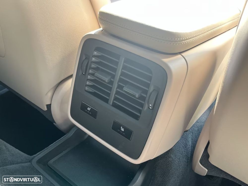 Porsche Taycan Cross Turismo Turbo - 18