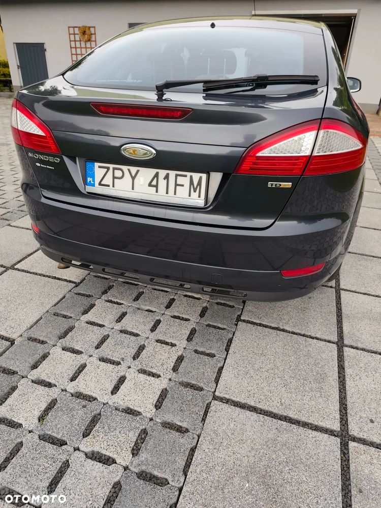 Ford Mondeo 2.0 TDCi Titanium - 3