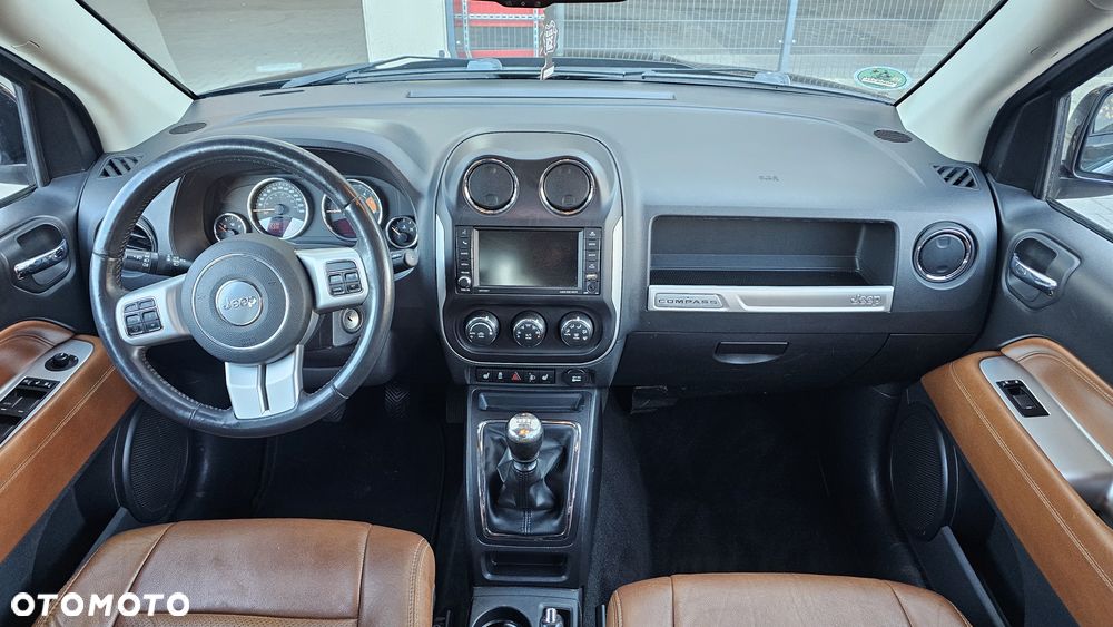 Jeep Compass - 18